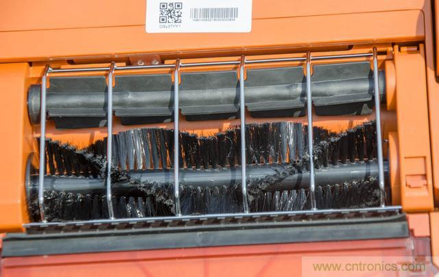 智能導航掃地機器人，以內更靠譜！