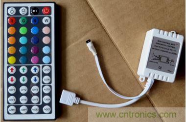 LED觸摸控製器和電源部件大拆解