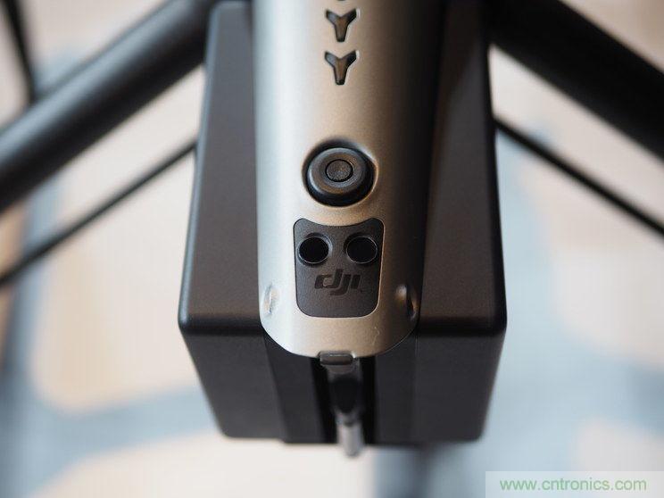 對比大疆/零度/昊翔/極飛夜間避障技術哪家強？