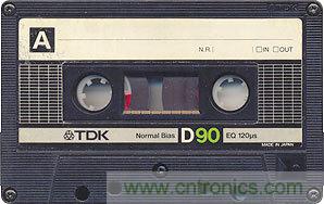 藝術源於生活，用生活中的物件也能製作磁流體