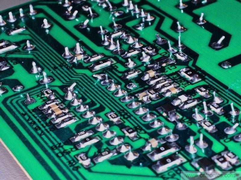 電磁爐裏都用了哪些元器件？