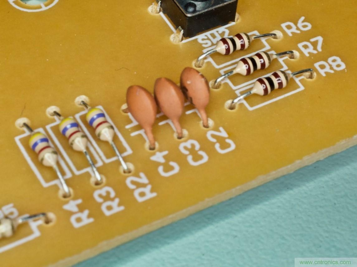 電磁爐裏都用了哪些元器件？