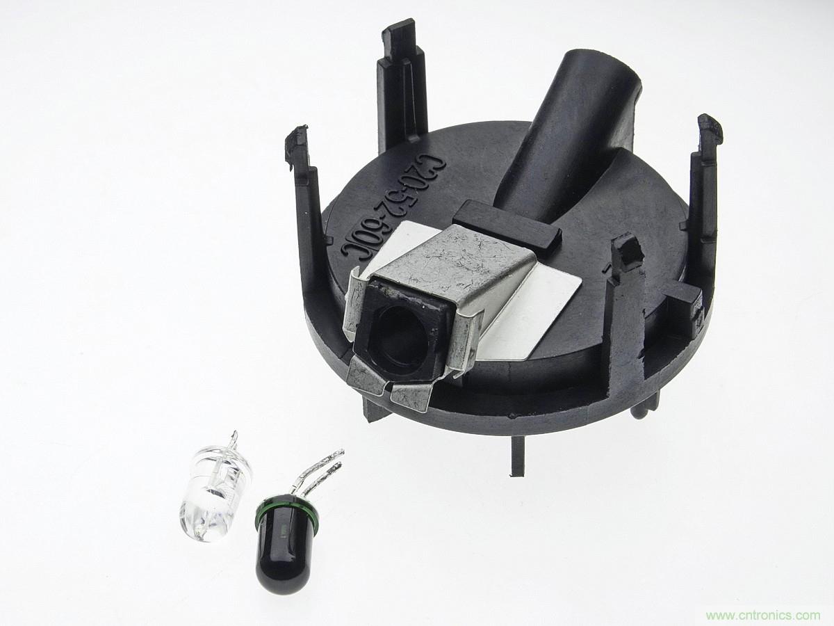 小米煙霧報警器拆解：一顆電池可用五年是如何做到的？