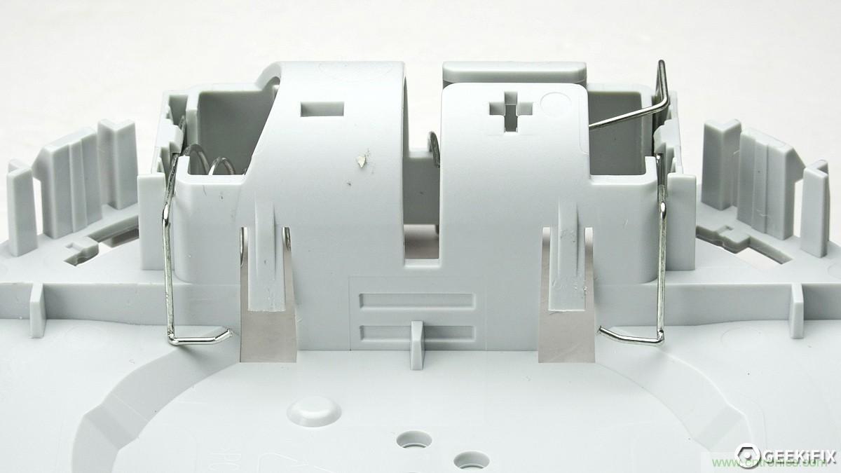 小米煙霧報警器拆解：一顆電池可用五年是如何做到的？