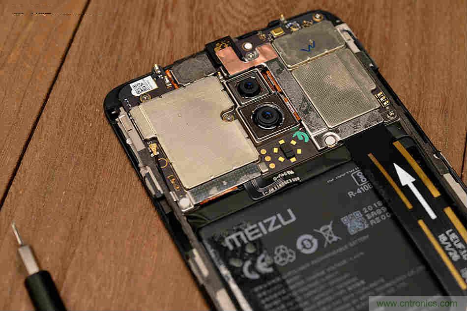 拆解魅族15 Plus：玩轉了新概念，但其工藝究竟如何？