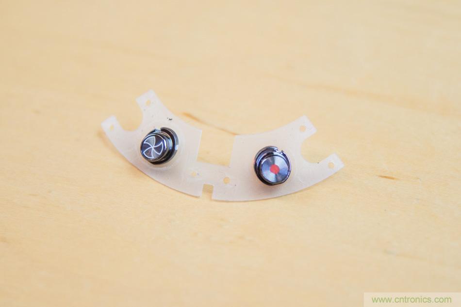 拆解戴森吹風機：近三千元的價格貴在哪？