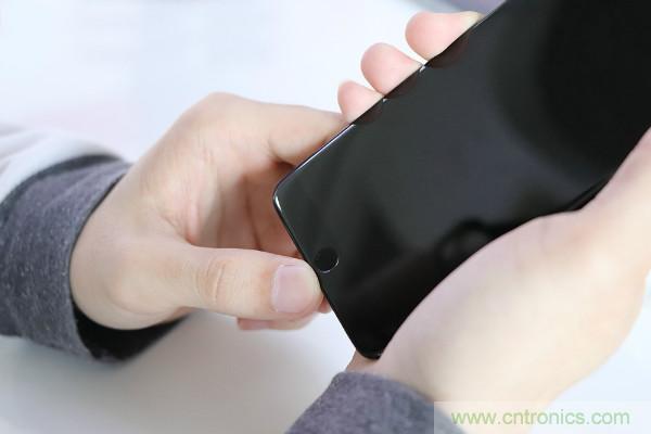 魅族M15拆解：做工精致，壓感Home鍵采用中國芯