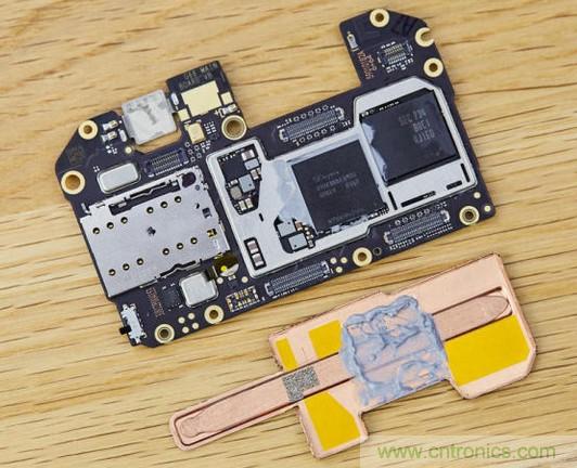 拆解黑鯊手機：多級直觸一體式液冷係統有什麼門道？