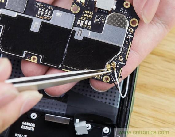 拆解黑鯊手機：多級直觸一體式液冷係統有什麼門道？