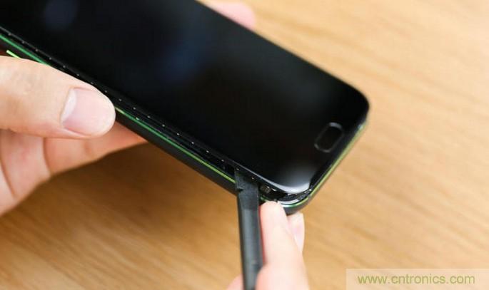 拆解黑鯊手機：多級直觸一體式液冷係統有什麼門道？