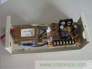 看這裏，繼電器應用的那些事兒