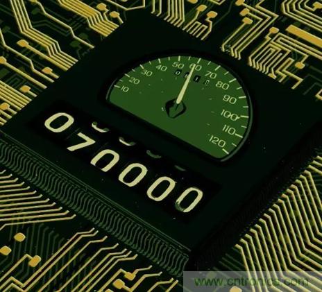 為何晶體管使用越久，功耗越低？