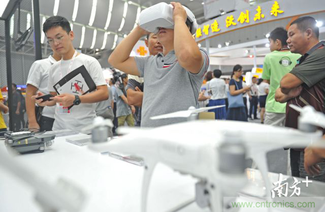 打破傳統模式極限，探路人工智能讓數據&ldquo;自我學習&rdquo;