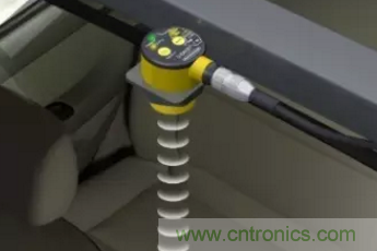 超聲波傳感器在汽車製造天窗玻璃檢測中應用