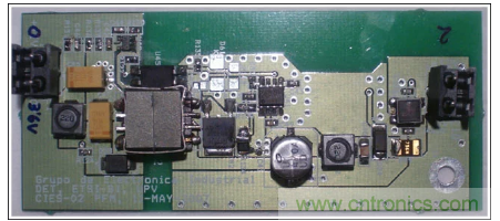 利用超低電流、脈衝頻率調製DC-DC轉換器降低待機功耗