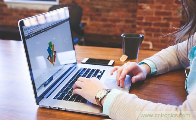 打卡&ldquo;未來工作&rdquo;，VDI存儲當然是全閃存