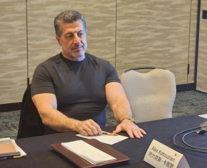 高通高級副總裁卡圖讚：手機市場仍在緩慢複蘇 第三代驍龍8適逢其時