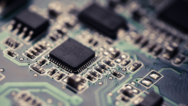 運算放大器輸出電壓反向問題：正確選型，輕鬆化解！